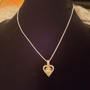 Lucas Lameth SS Heart in heart pearl necklace